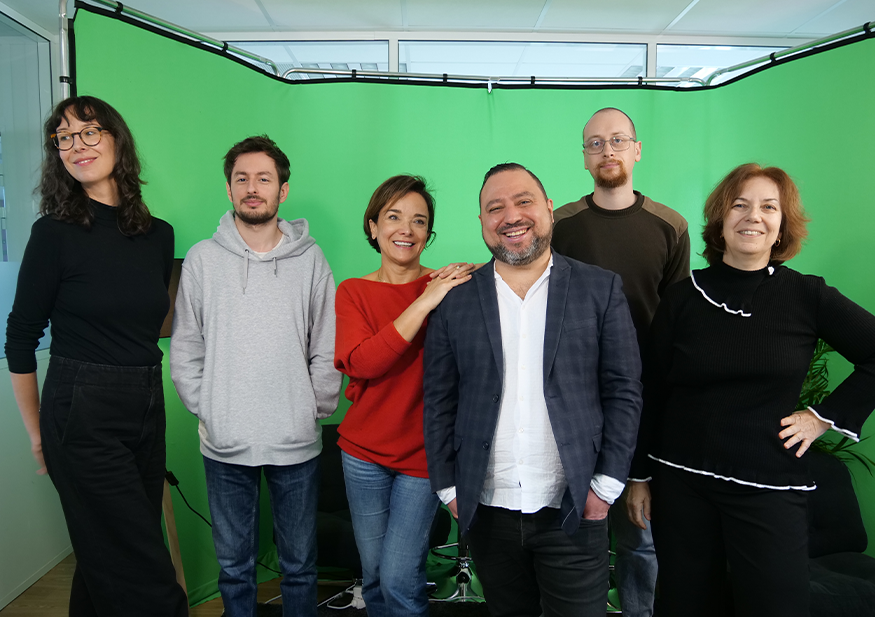 Why Choose Left Image